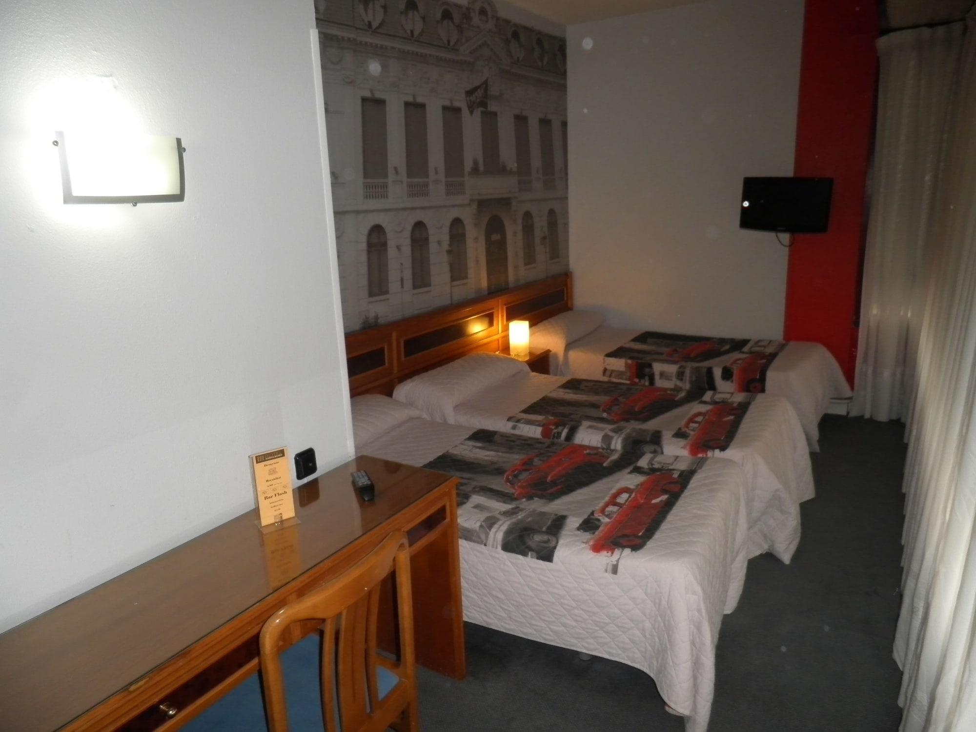 Hotel Photo Zabalburu บิลเบา ภายนอก รูปภาพ