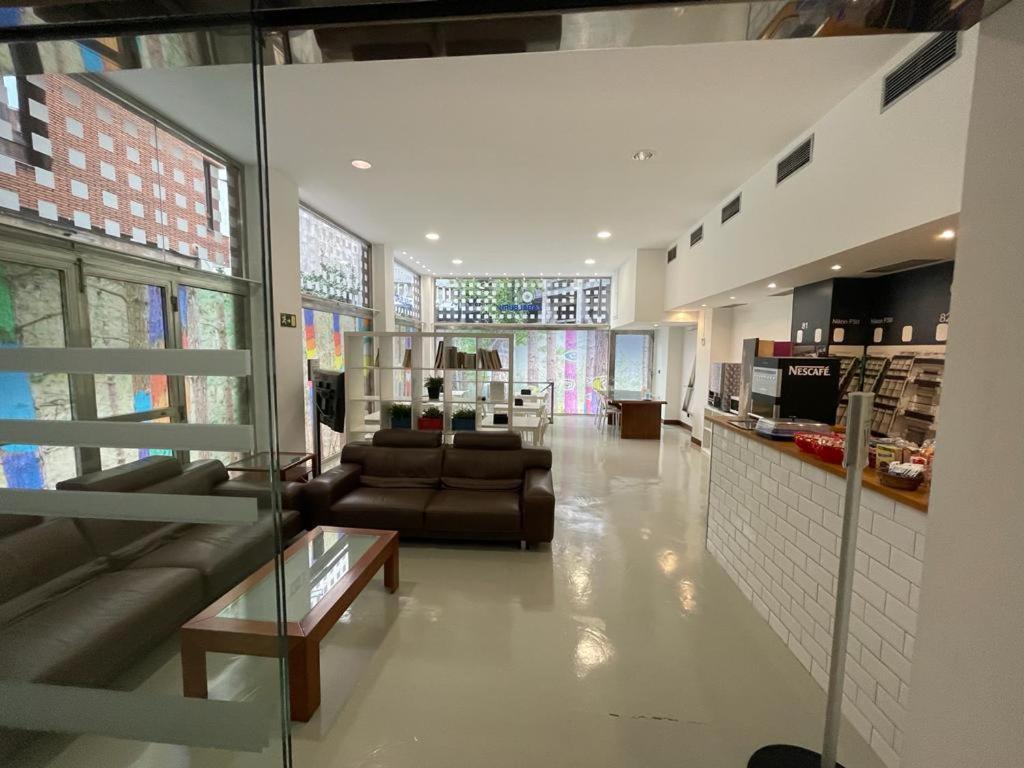 Hotel Photo Zabalburu บิลเบา ภายนอก รูปภาพ