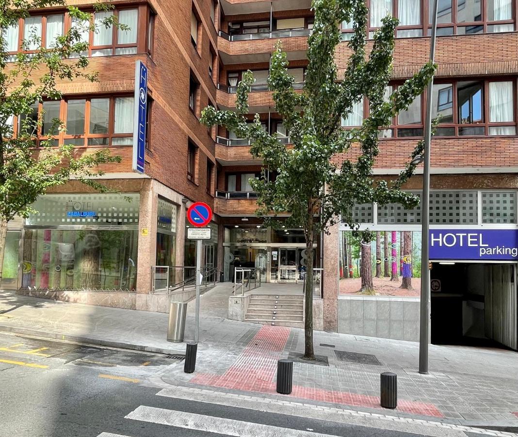 Hotel Photo Zabalburu บิลเบา ภายนอก รูปภาพ