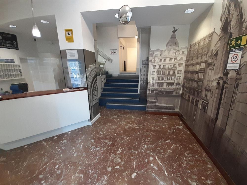 Hotel Photo Zabalburu บิลเบา ภายนอก รูปภาพ
