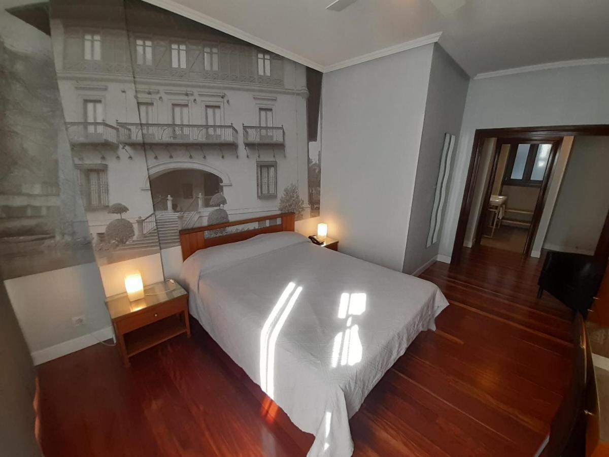 Hotel Photo Zabalburu บิลเบา ภายนอก รูปภาพ