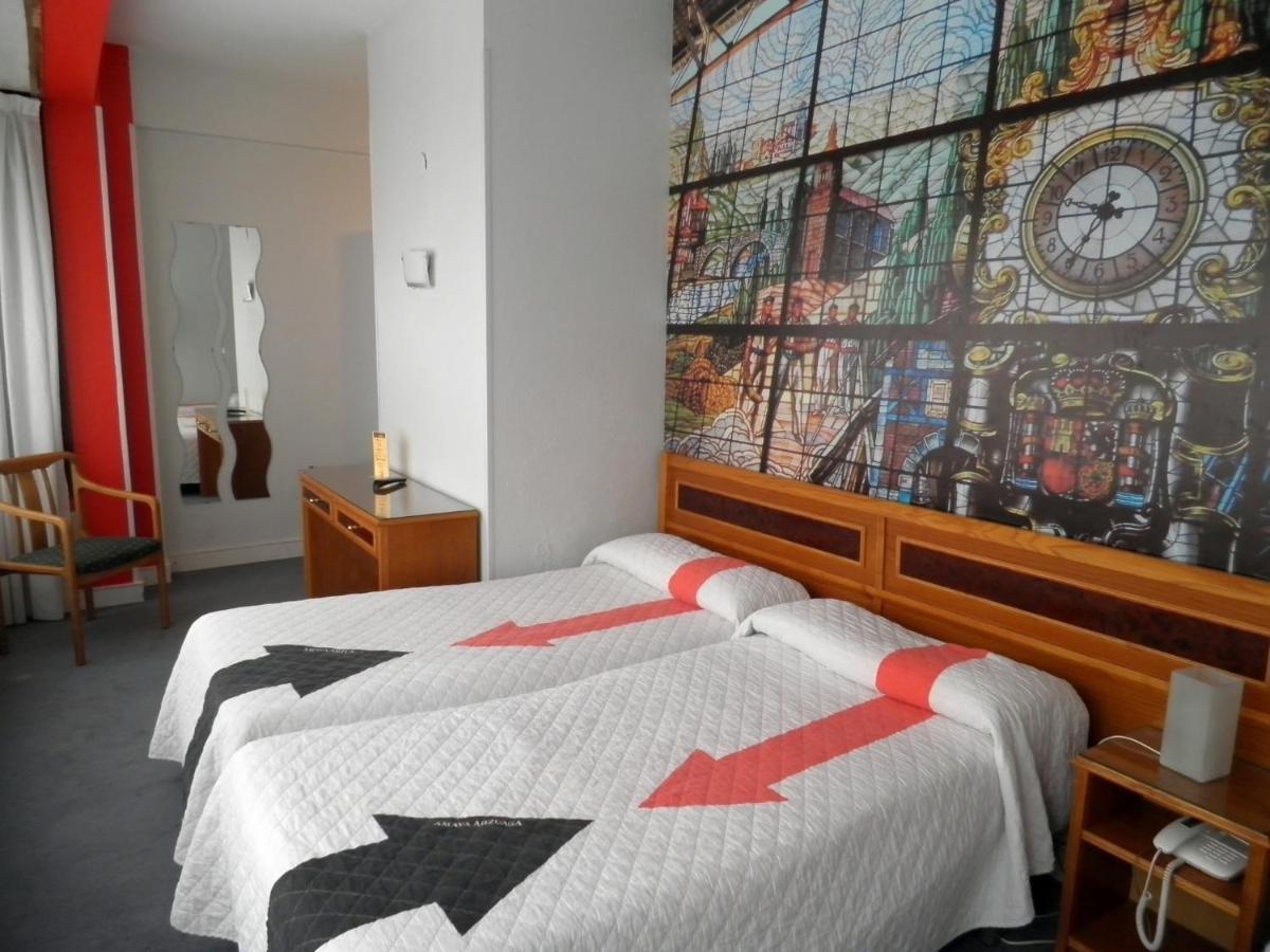 Hotel Photo Zabalburu บิลเบา ภายนอก รูปภาพ